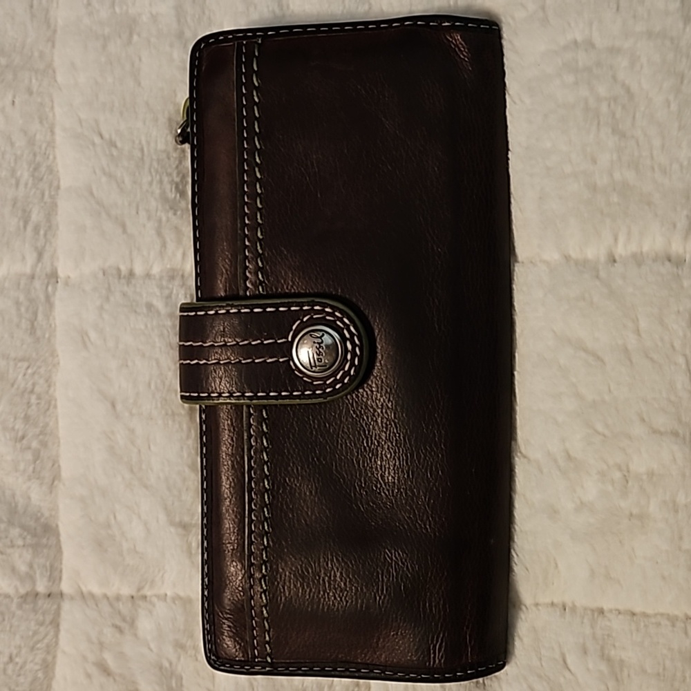 Fossil Vintage "Sidney" Tab Leather Wallet